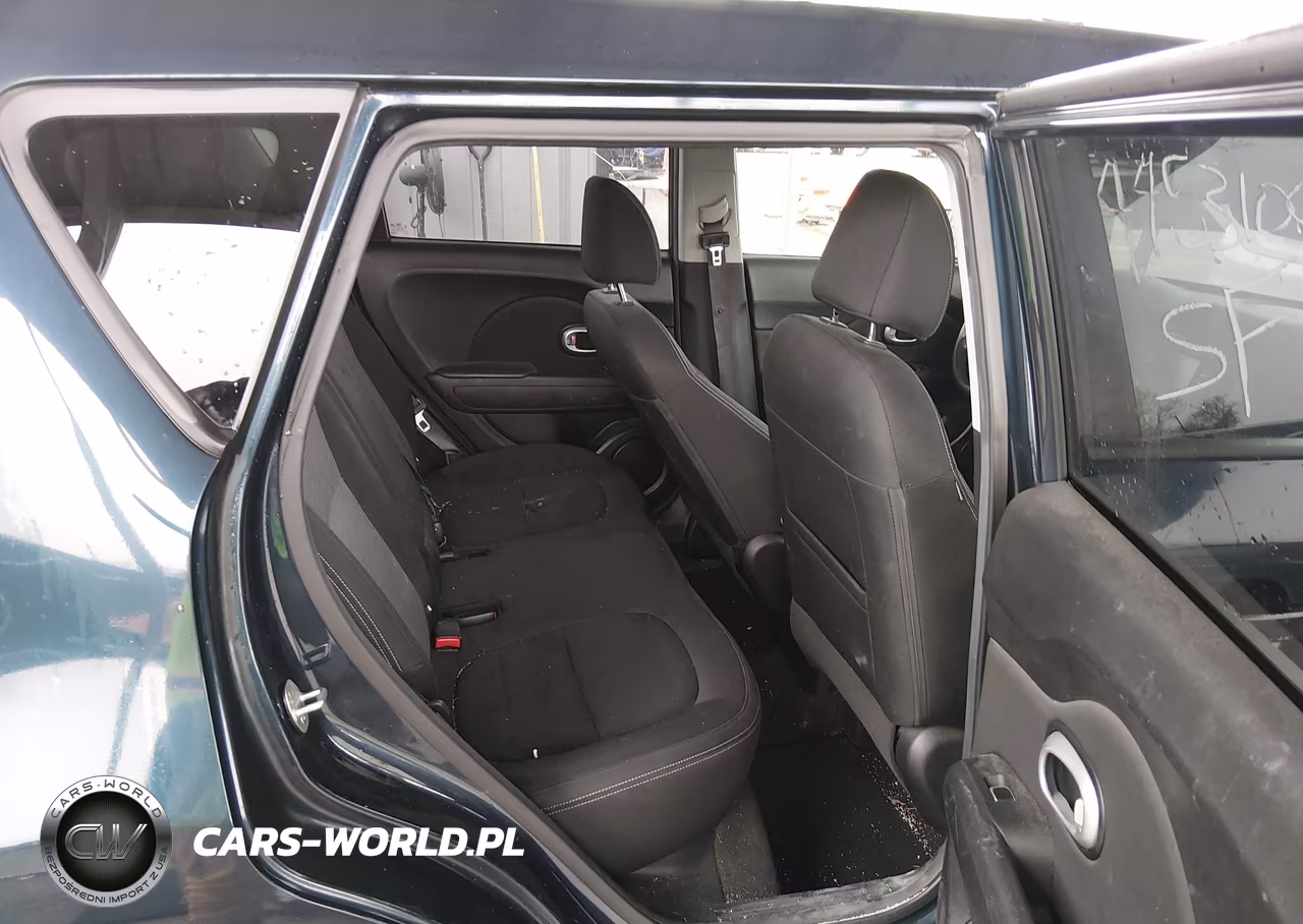 2017 Kia Soul + VIN:KNDJP3A56H7413121 - 8