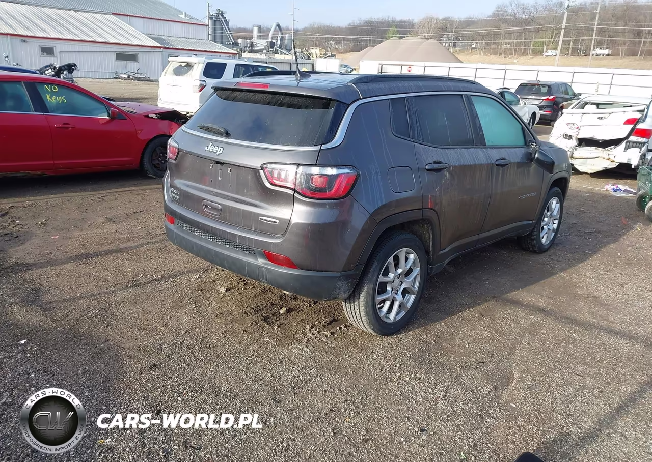 2024 Jeep Compass Latitude Lux Fwd VIN:3C4NJDFN2RT594023 - 4