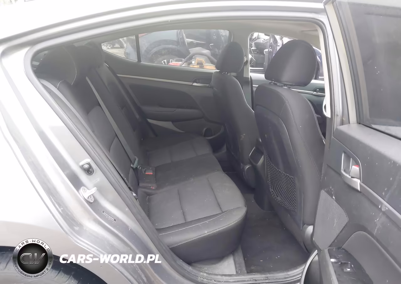 2018 Hyundai Elantra Value Edition VIN:5NPD84LF8JH292695 - 8