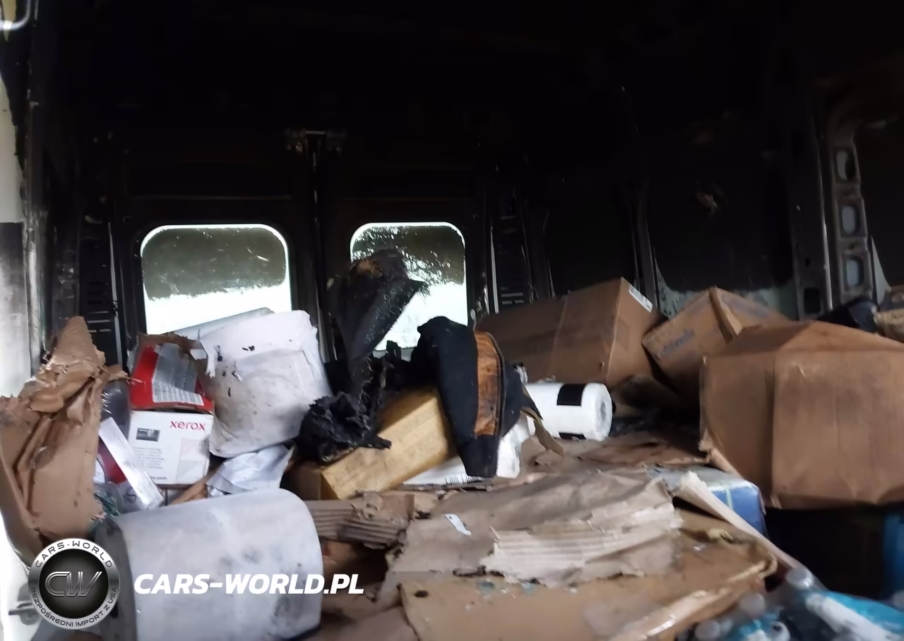 2019 Ram Promaster 1500 High Roof 136 Wb VIN:3C6TRVBG5KE565758 - 8