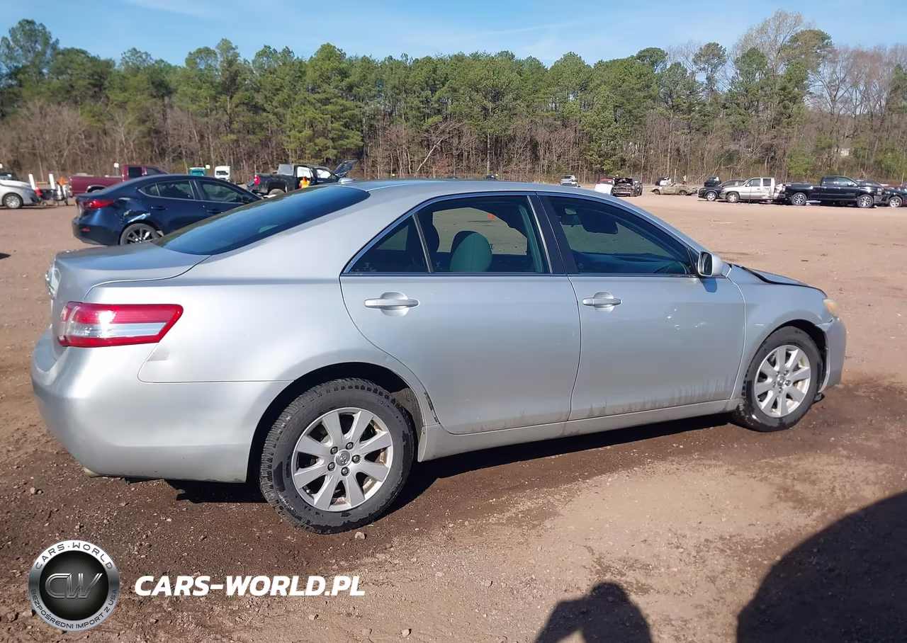 2011 Toyota Camry Le VIN:4T1BF3EK3BU696623 - 13