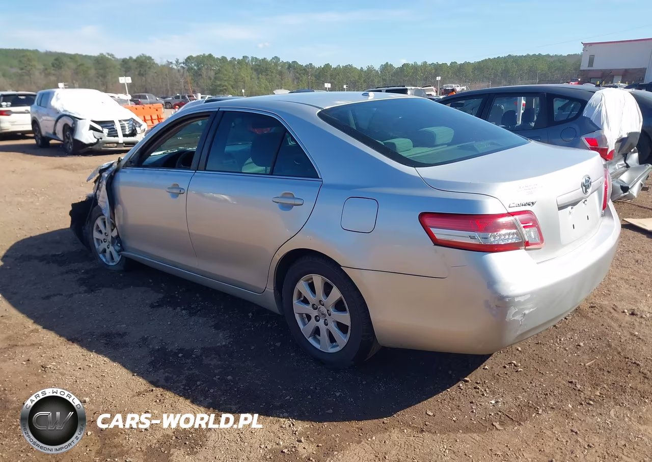 2011 Toyota Camry Le VIN:4T1BF3EK3BU696623 - 3