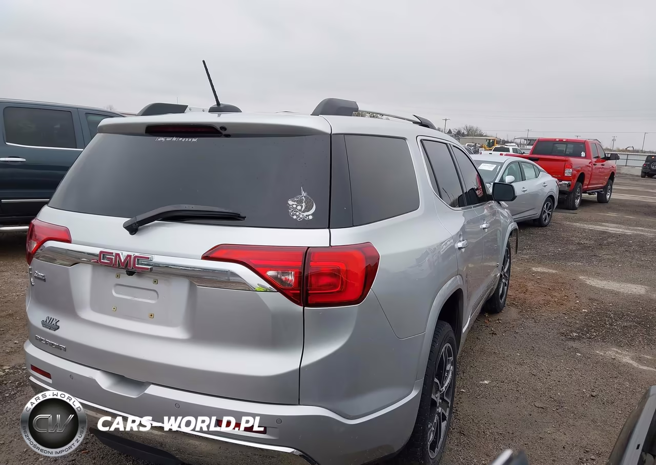 2018 GMC Acadia Denali VIN:1GKKNPLS8JZ166204 - 4