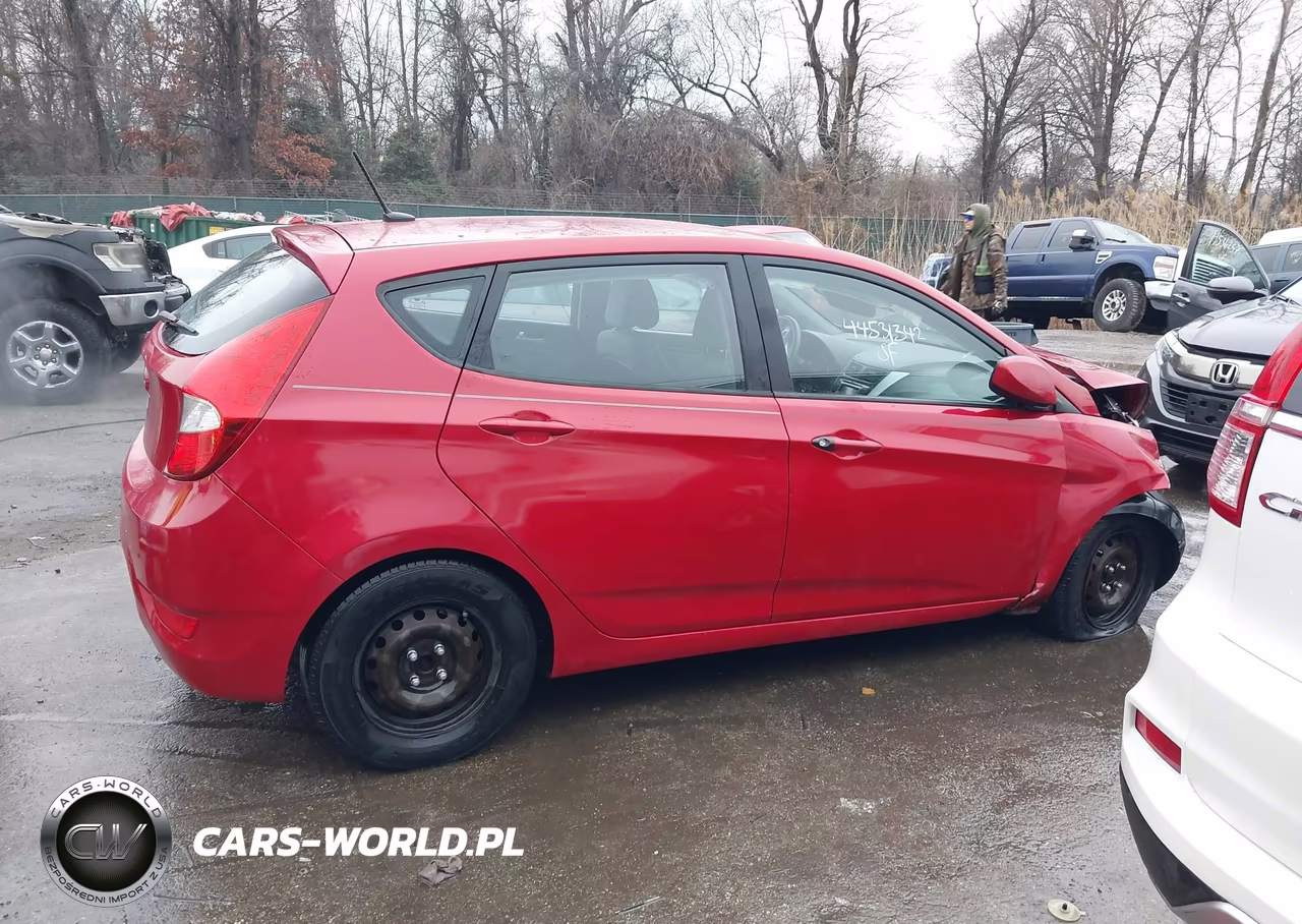 2013 Hyundai Accent Gs VIN:KMHCT5AE3DU128805 - 13