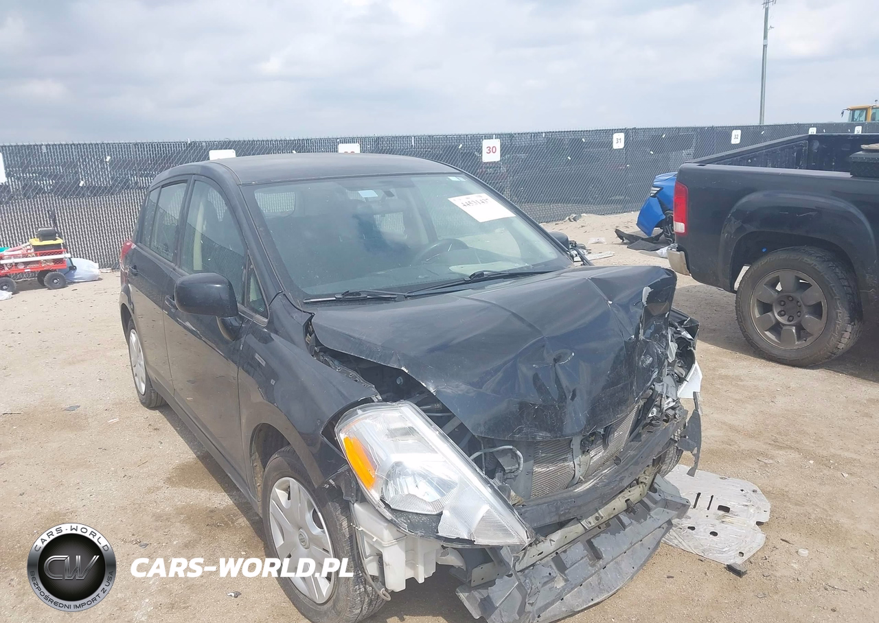 2011 Nissan Versa 1.8S