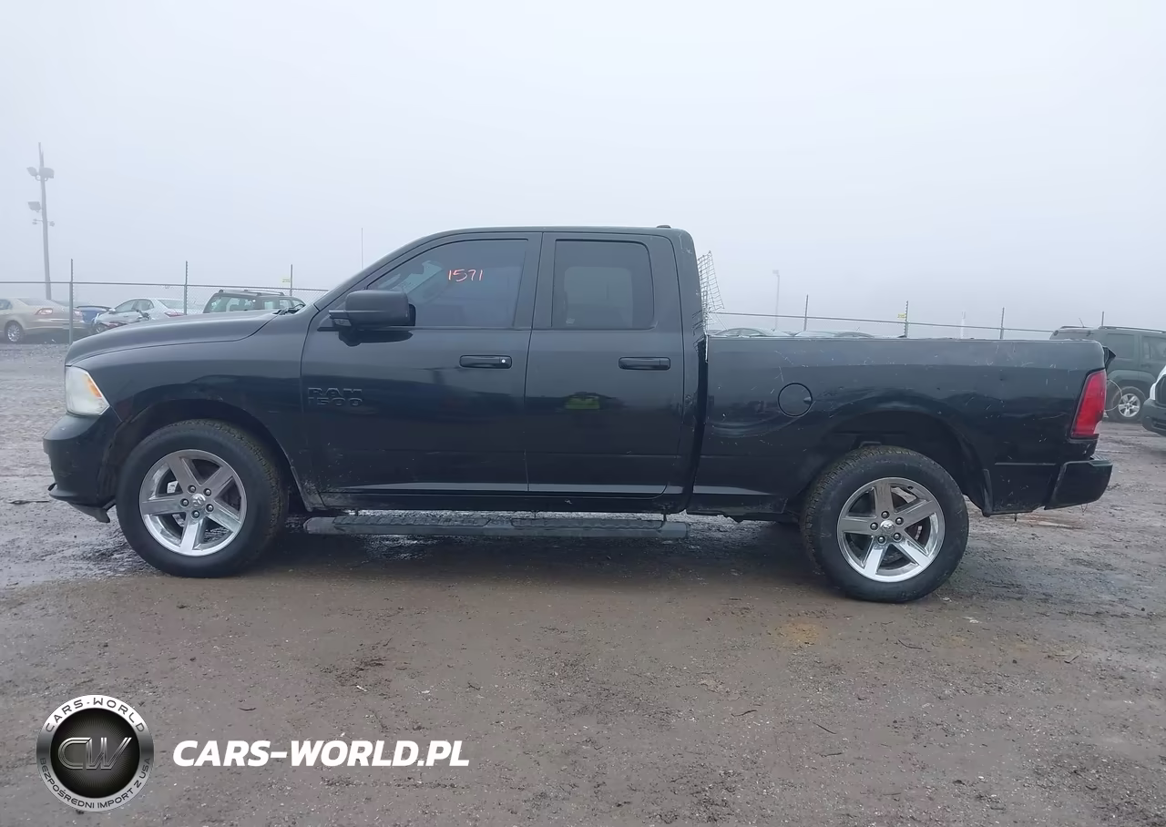 2017 Ram 1500 Express 4X4 6'4 Box VIN:1C6RR7FG7HS861872 - 14