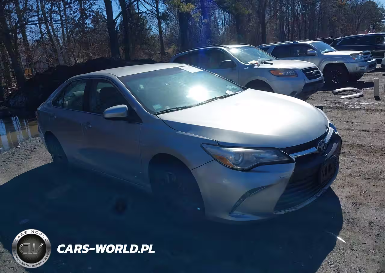 2015 Toyota Camry Le