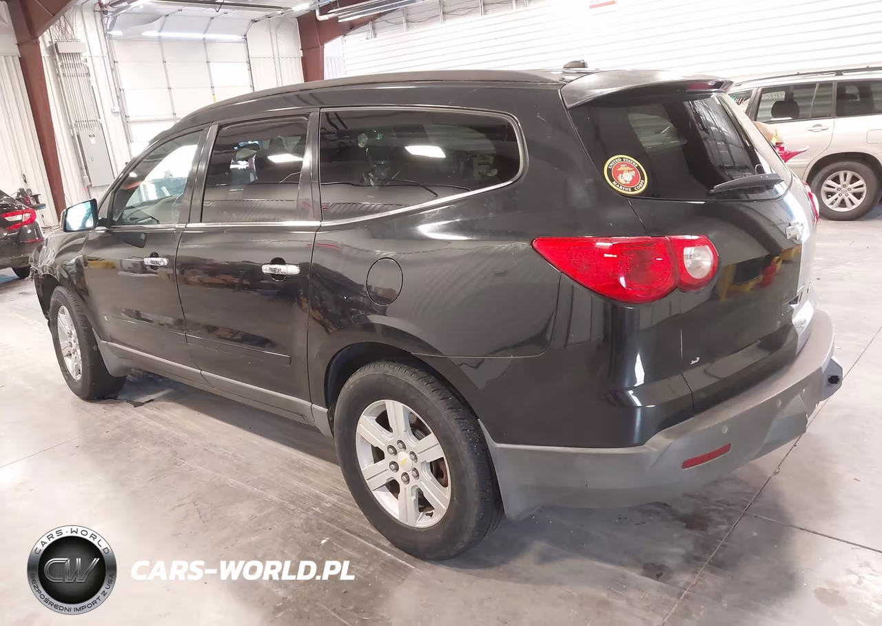 2010 Chevrolet Traverse Lt VIN:1GNLRFED5AS122867 - 3