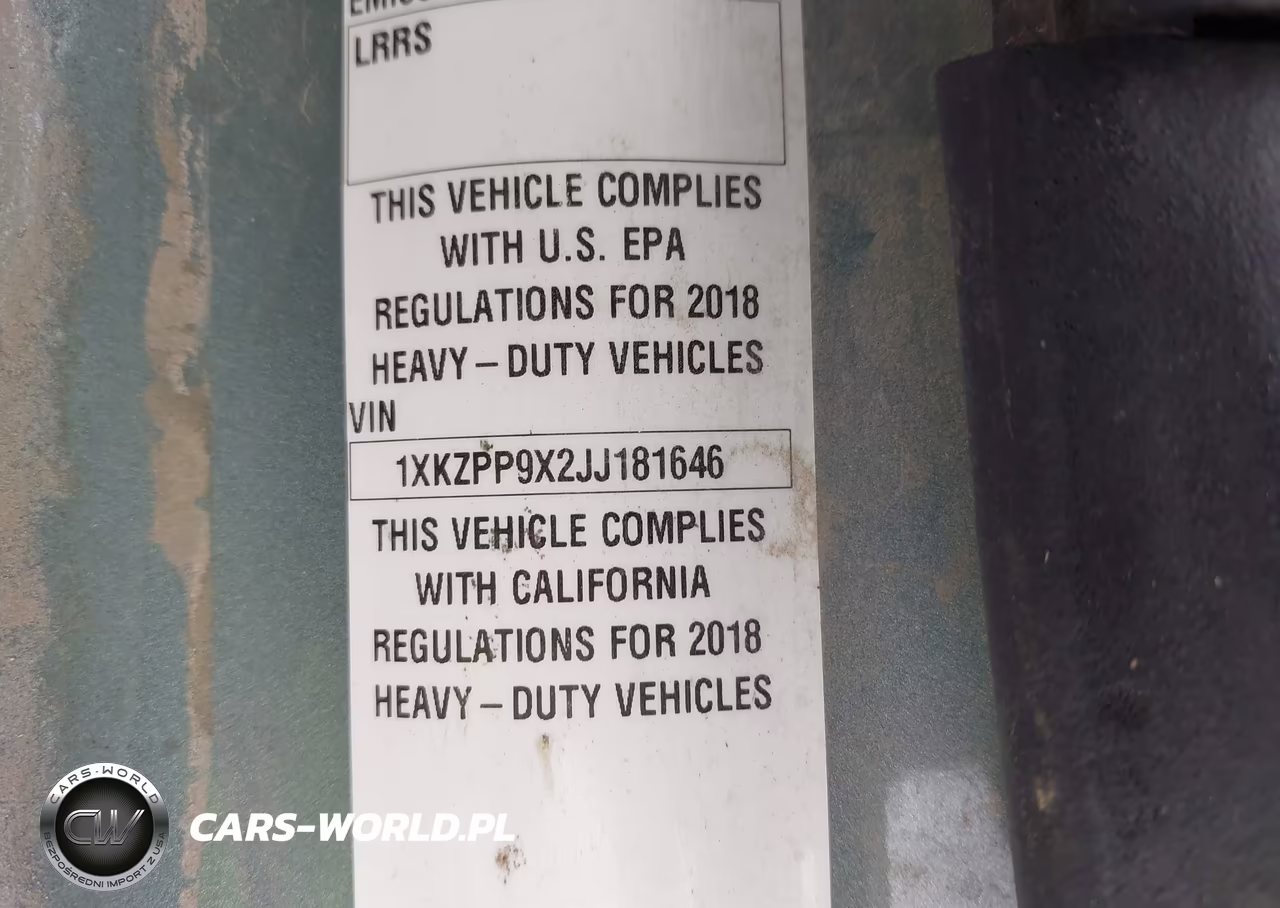 2018 Kenworth T880 VIN:1XKZPP9X2JJ181646 - 8