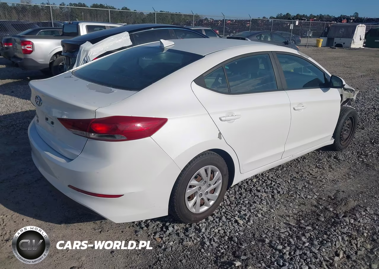 2017 Hyundai Elantra Se VIN:5NPD74LF0HH175206 - 4