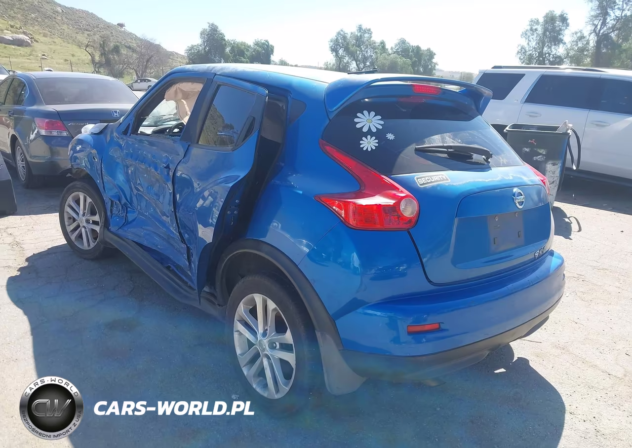 2011 Nissan Juke S VIN:JN8AF5MRXBT019153 - 3