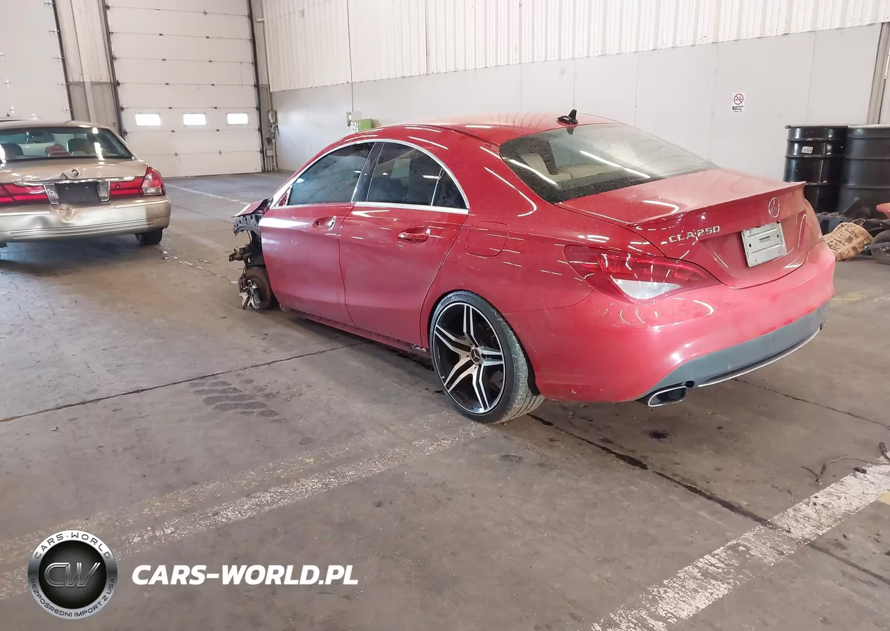 2014 Mercedes-Benz Cla 250 VIN:WDDSJ4EB9EN040424 - 3