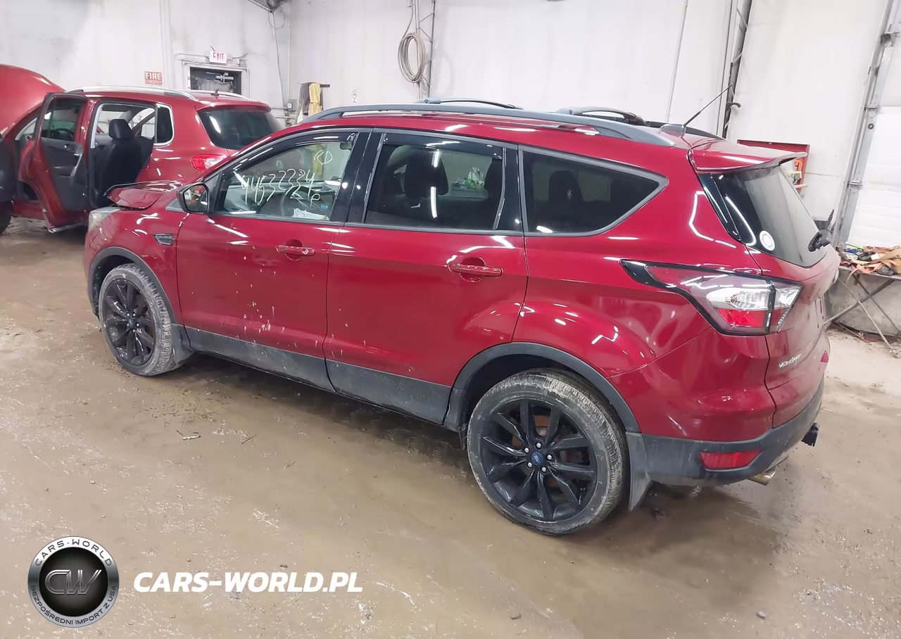 2017 Ford Escape Se VIN:1FMCU9G96HUB76626 - 3