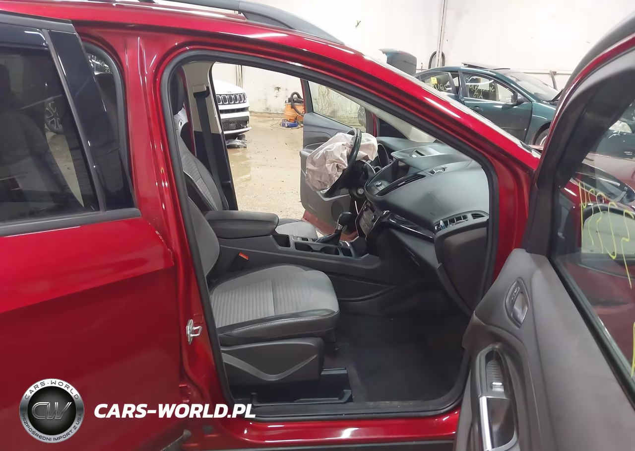 2017 Ford Escape Se VIN:1FMCU9G96HUB76626 - 5