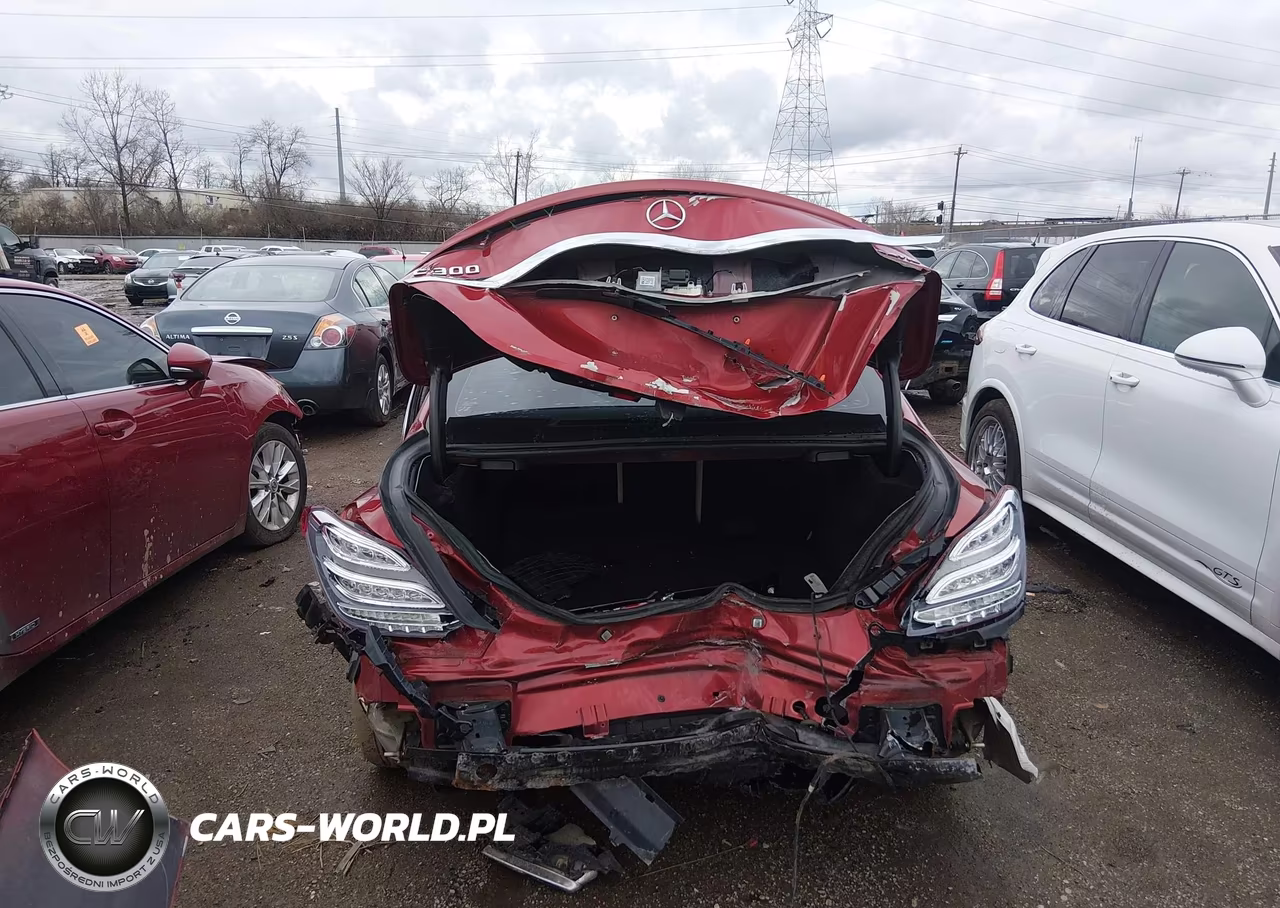 2017 Mercedes-Benz C 300 4Matic VIN:55SWF4KB2HU228690 - 17