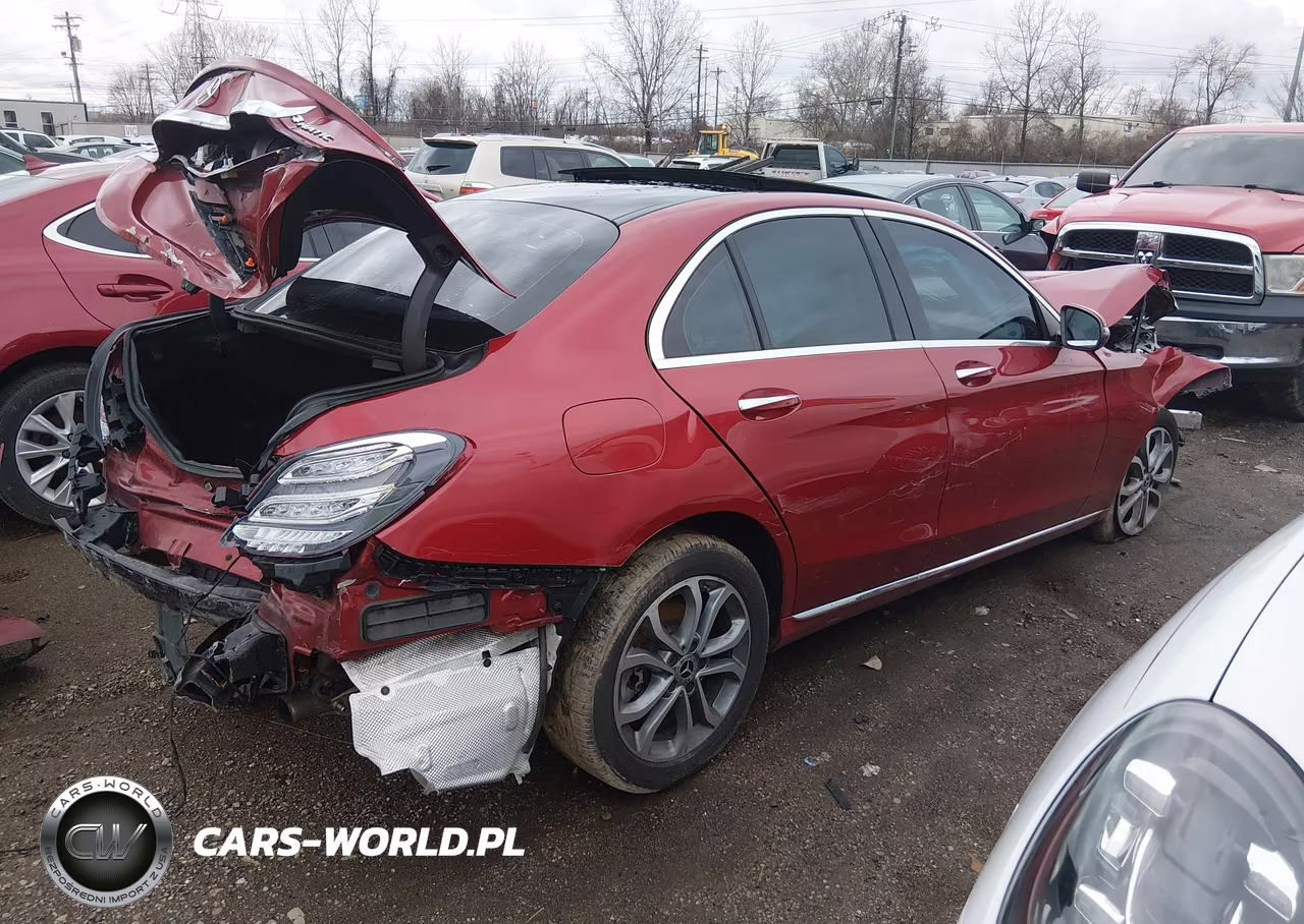2017 Mercedes-Benz C 300 4Matic VIN:55SWF4KB2HU228690 - 2