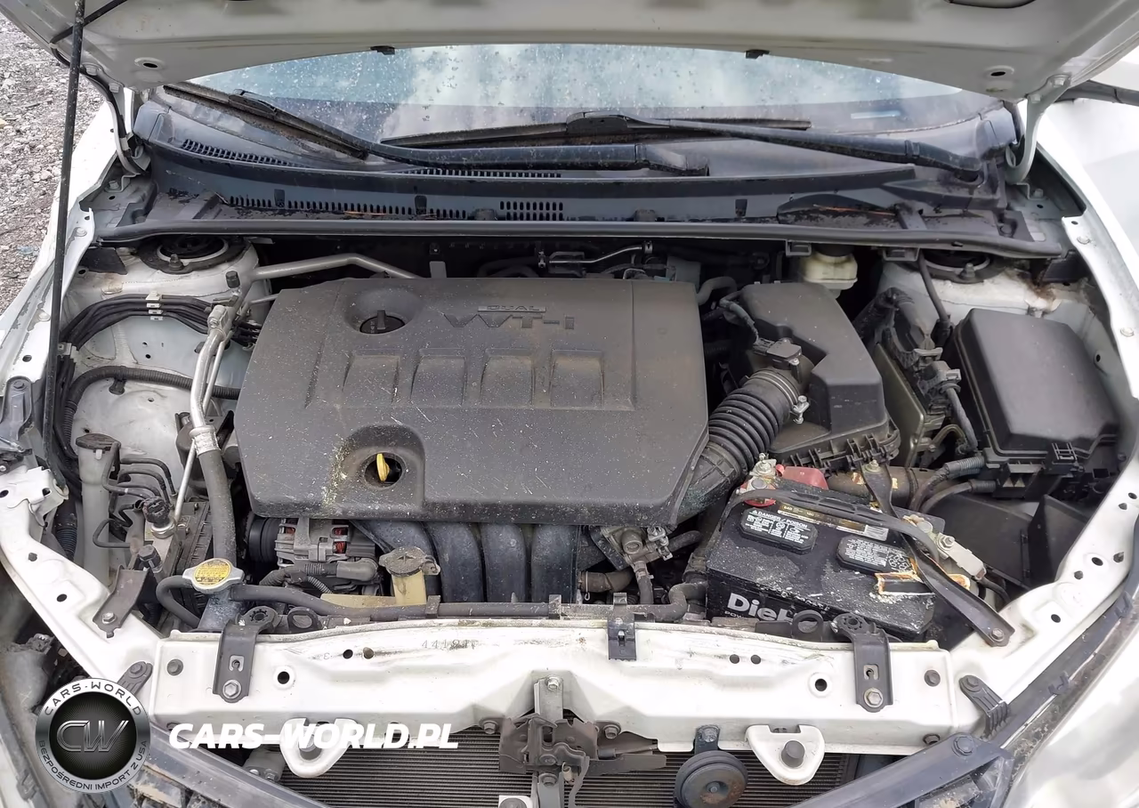 2015 Toyota Corolla S Plus VIN:5YFBURHE6FP269717 - 10