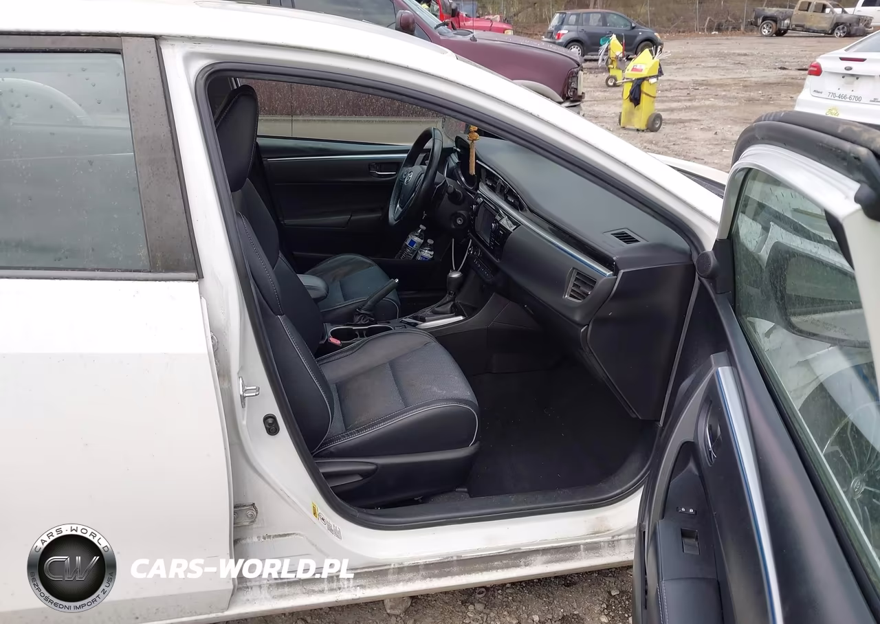 2015 Toyota Corolla S Plus VIN:5YFBURHE6FP269717 - 5