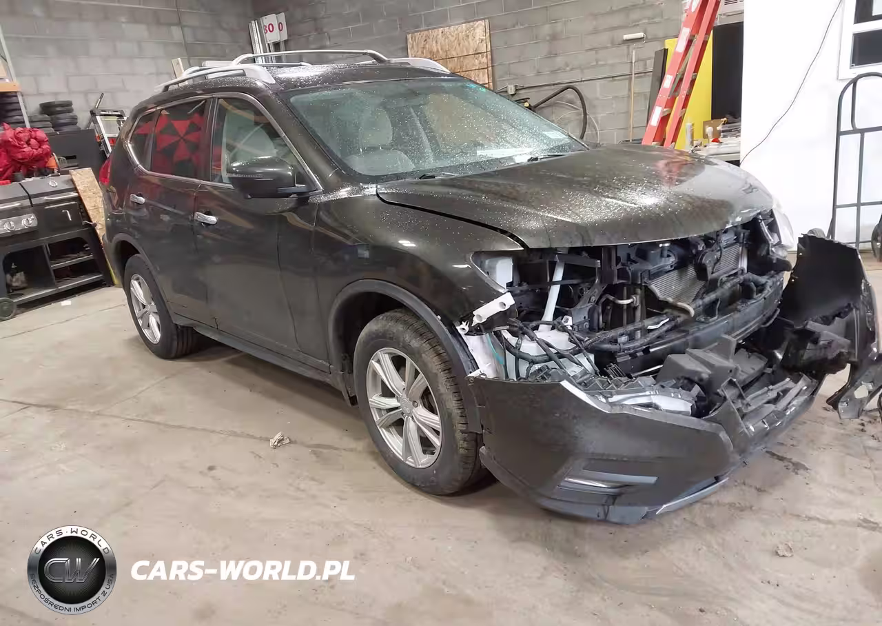 2017 Nissan Rogue Sv