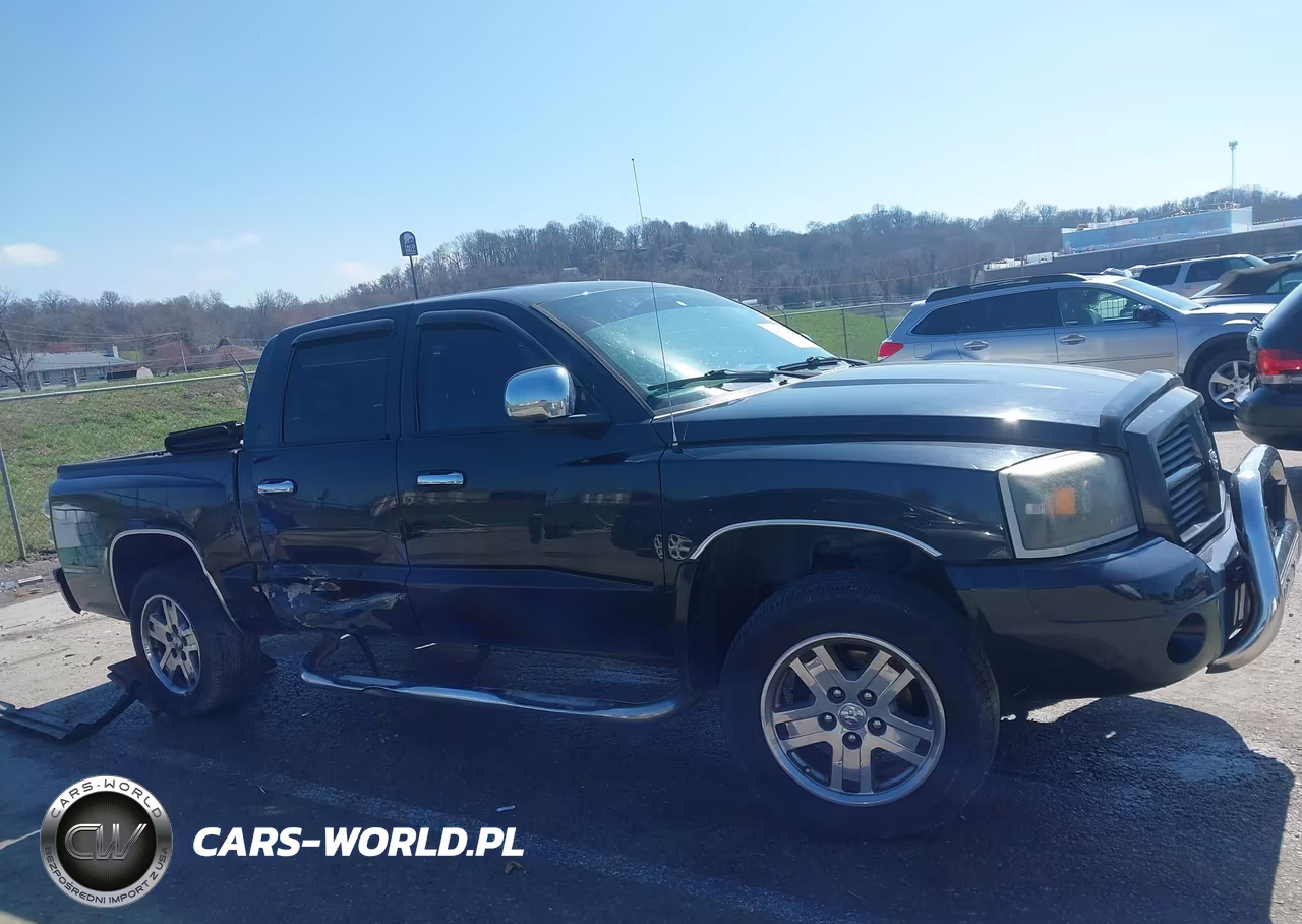 2007 Dodge Dakota Slt VIN:1D7HW48JX7S145346 - 13