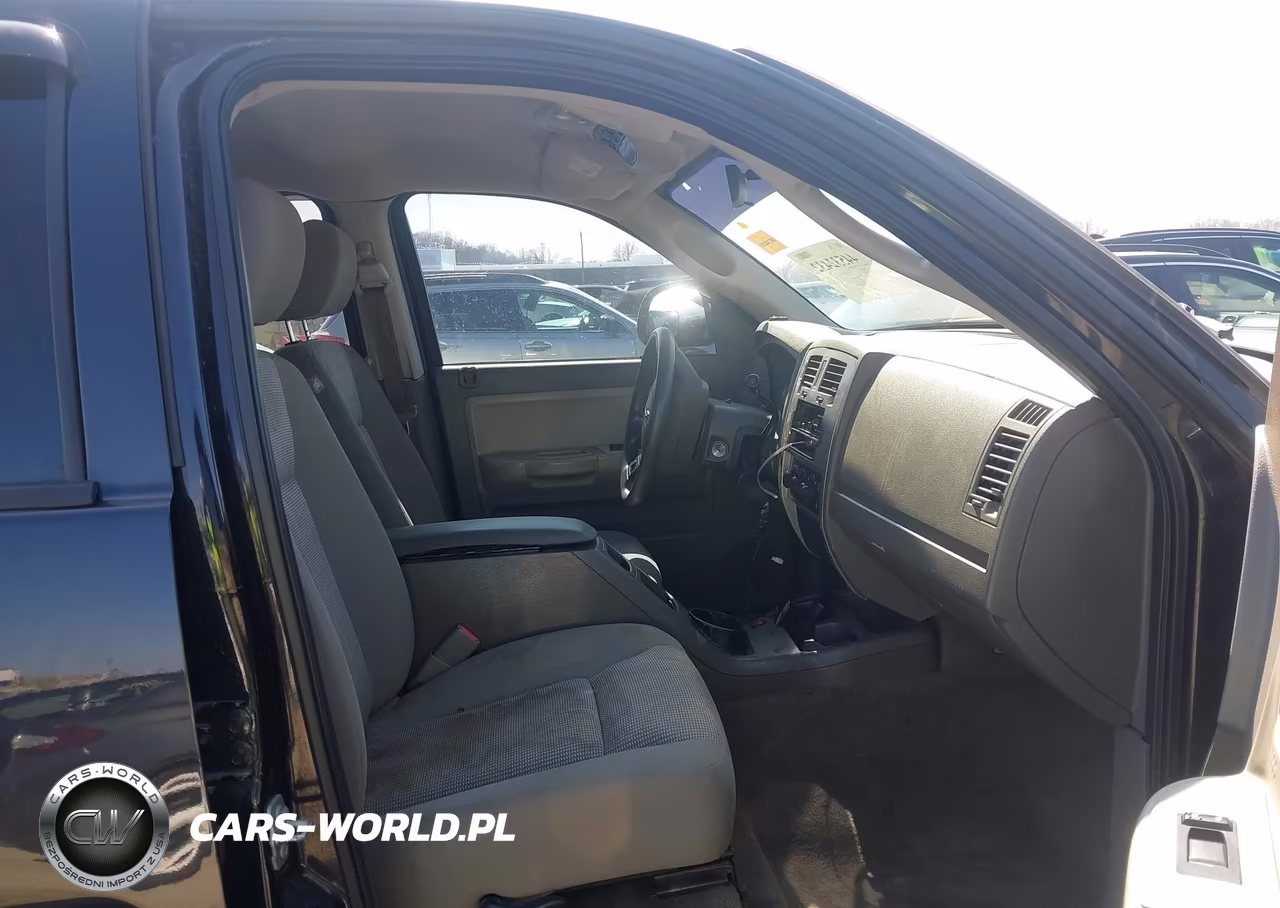 2007 Dodge Dakota Slt VIN:1D7HW48JX7S145346 - 5