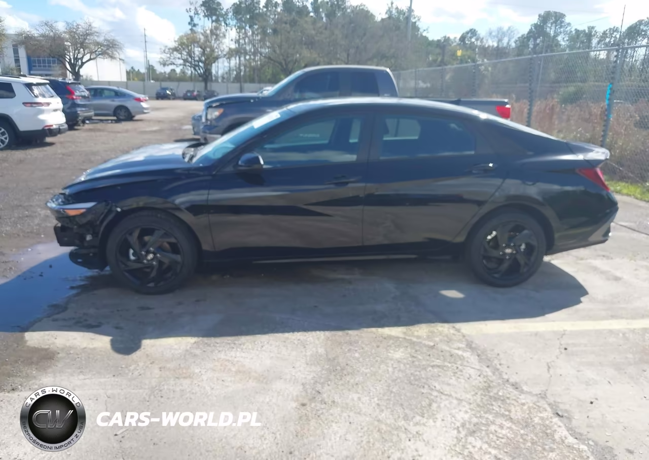 2026 Hyundai Elantra Sel Sport VIN:KMHLM4DG5TU106209 - 14