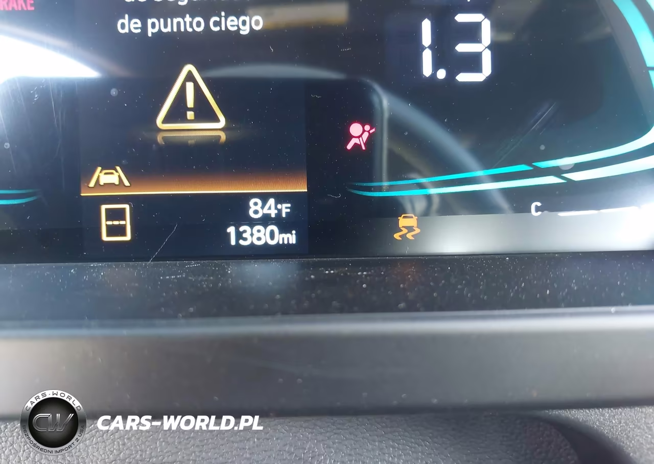 2026 Hyundai Elantra Sel Sport VIN:KMHLM4DG5TU106209 - 7