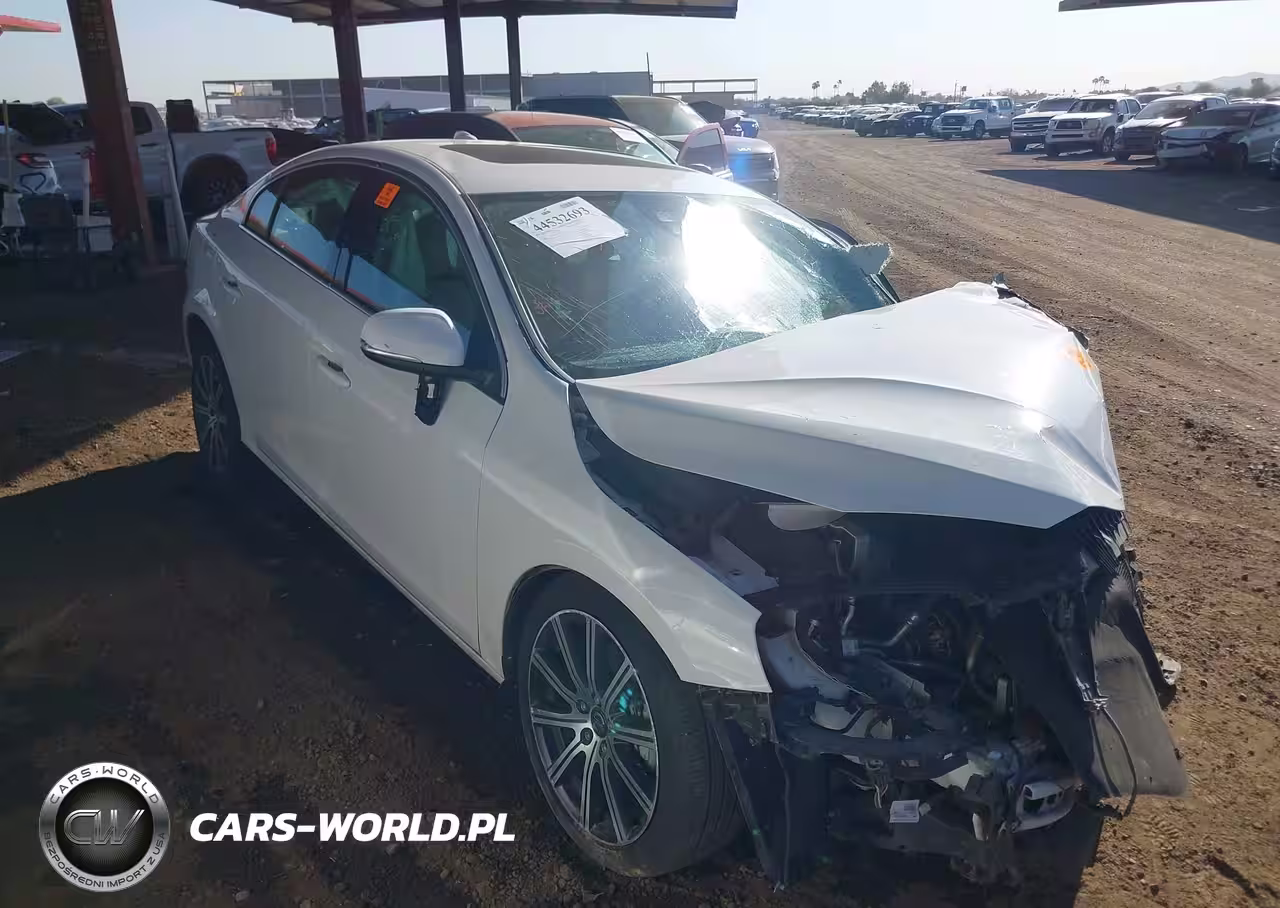 2018 Volvo S60 Inscription T5 Platinum