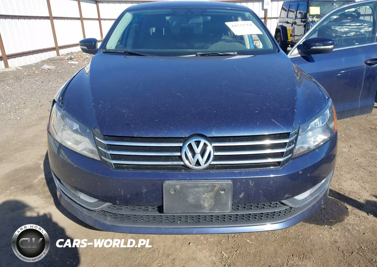 2015 Volkswagen Passat 1.8T Limited Edition VIN:1VWAT7A3XFC095362 - 6