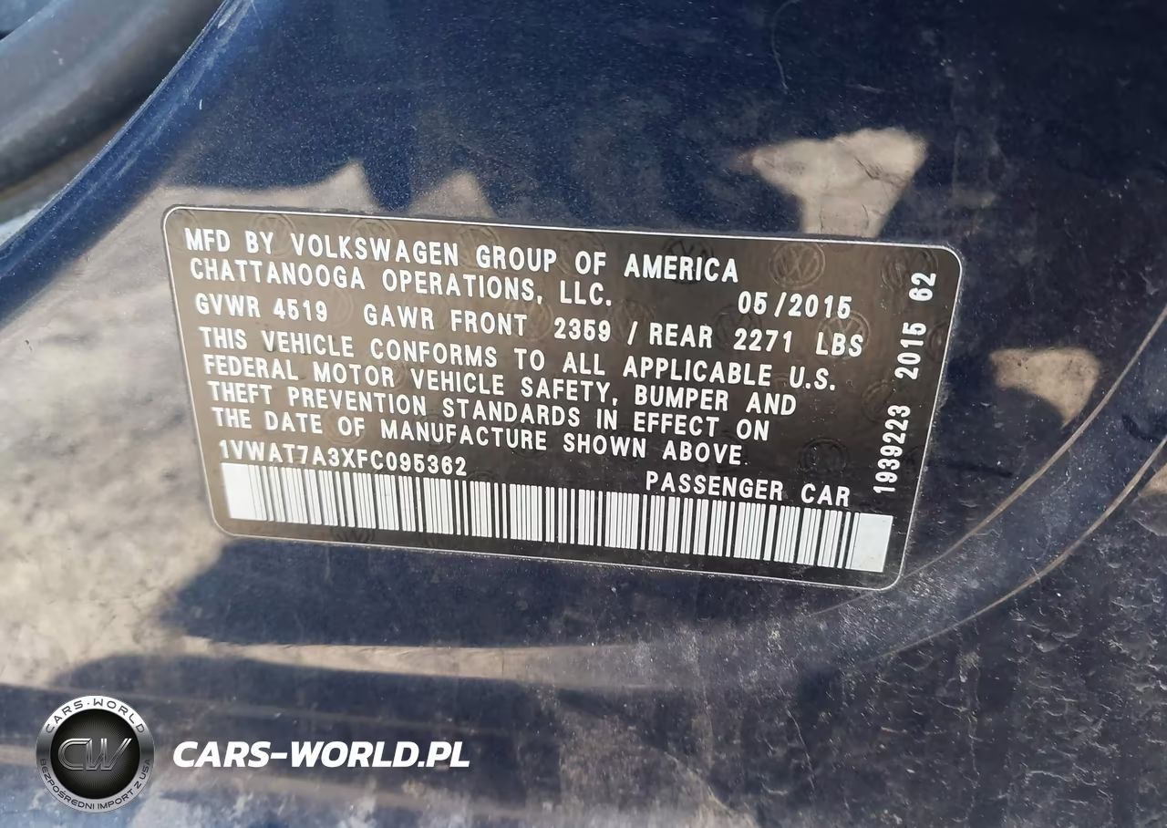 2015 Volkswagen Passat 1.8T Limited Edition VIN:1VWAT7A3XFC095362 - 9