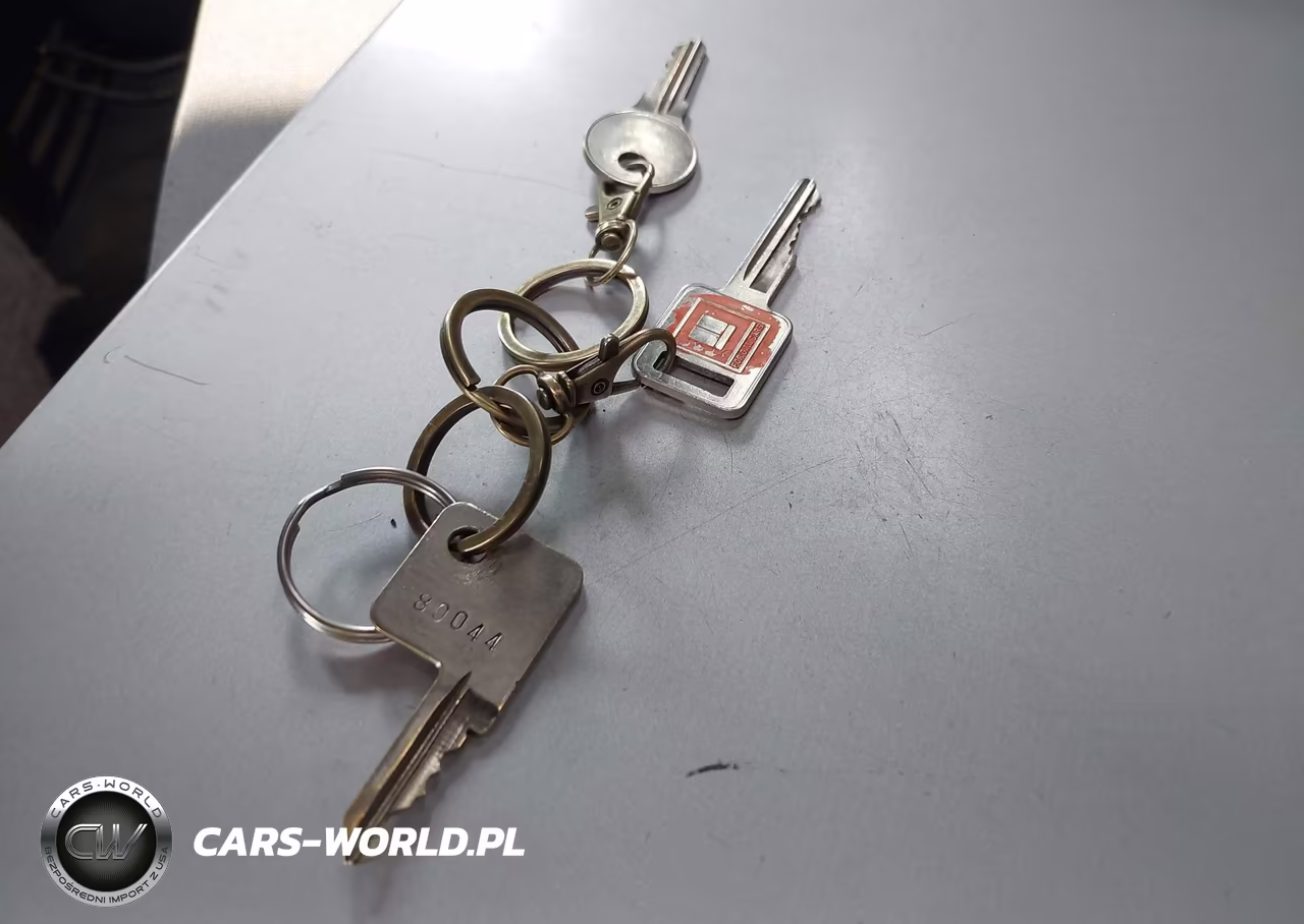 1997 Chevrolet P30 VIN:1GBLP37J2V3309651 - 11