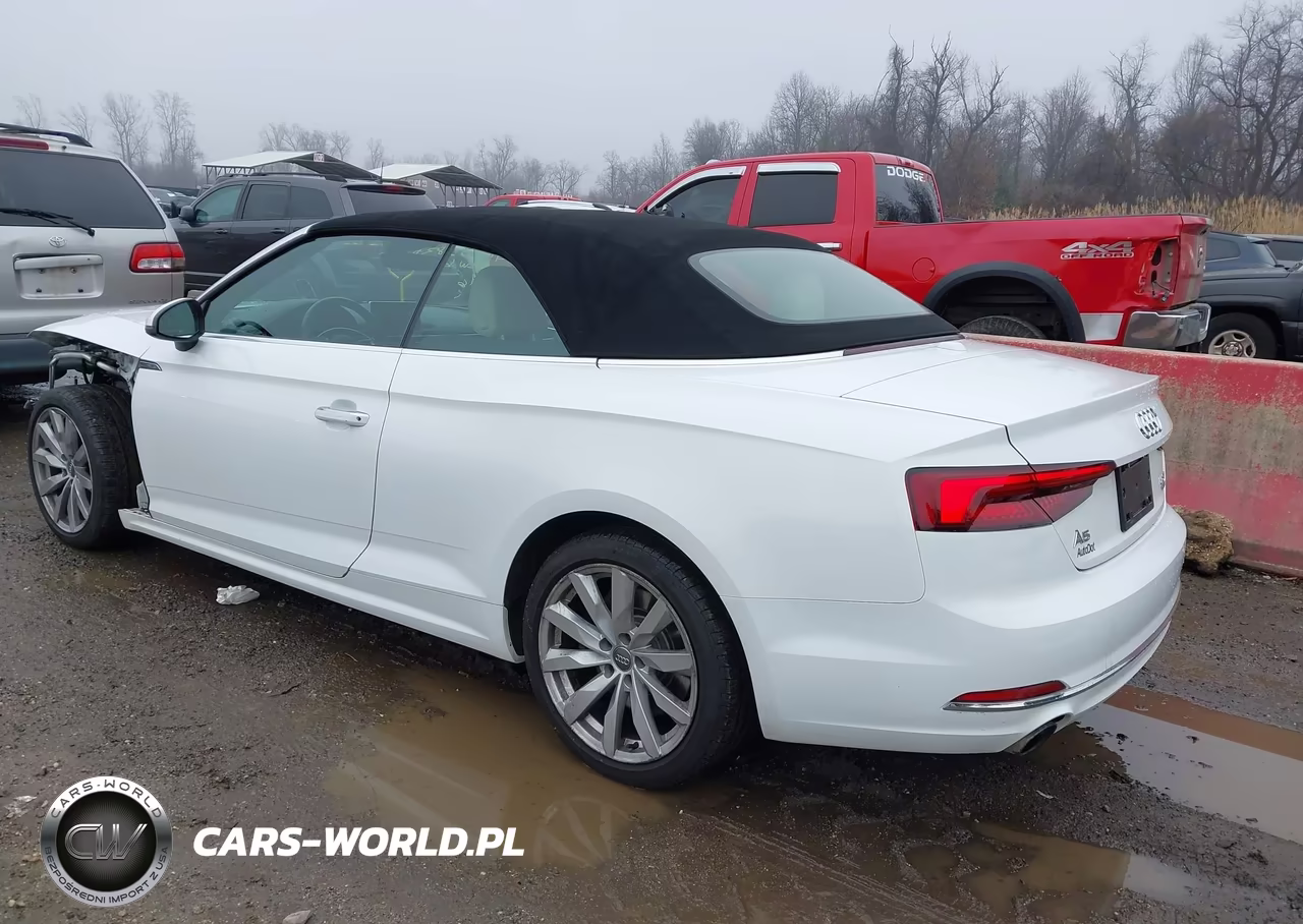 2018 Audi A5 2.0T Premium VIN:WAUWNGF52JN022056 - 3