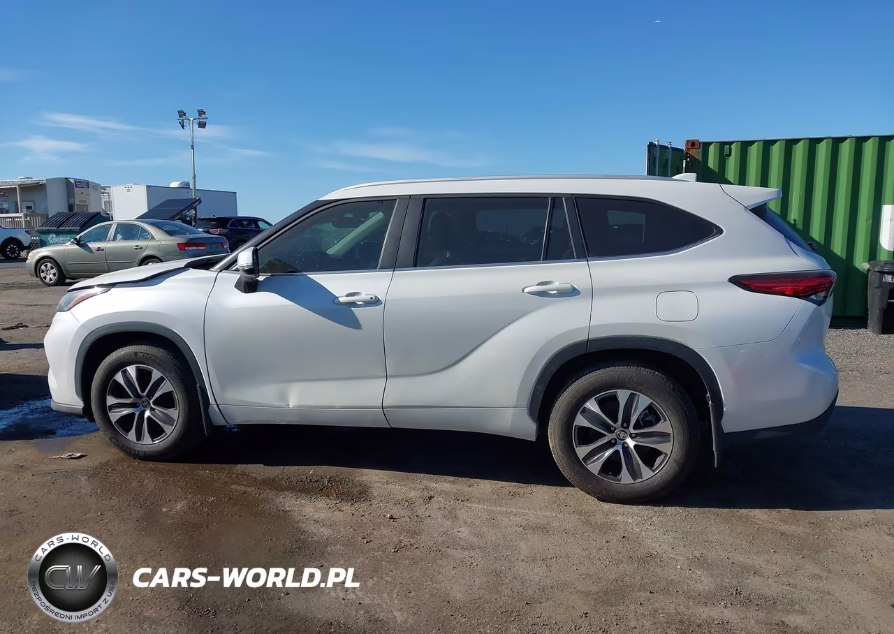 2023 Toyota Highlander Xle VIN:5TDKDRAH2PS519418 - 14