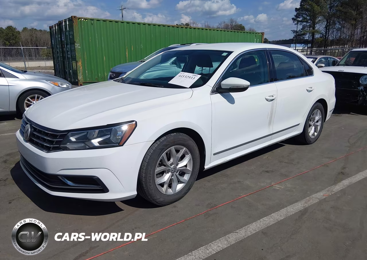 2017 Volkswagen Passat 1.8T S VIN:1VWAT7A35HC017915 - 2