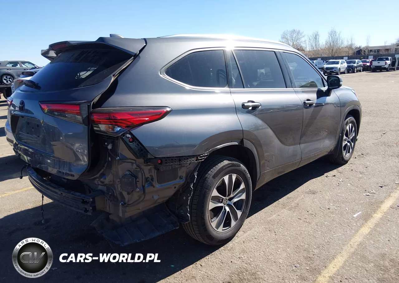 2020 Toyota Highlander Xle VIN:5TDGZRBHXLS522745 - 4