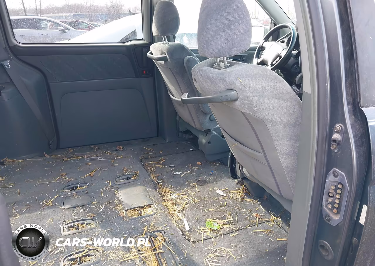 2003 Honda Odyssey Ex VIN:5FNRL18693B051810 - 8