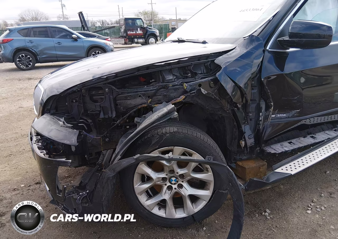 2013 BMW X5 VIN:5UXZV4C52D0B15990 - 6