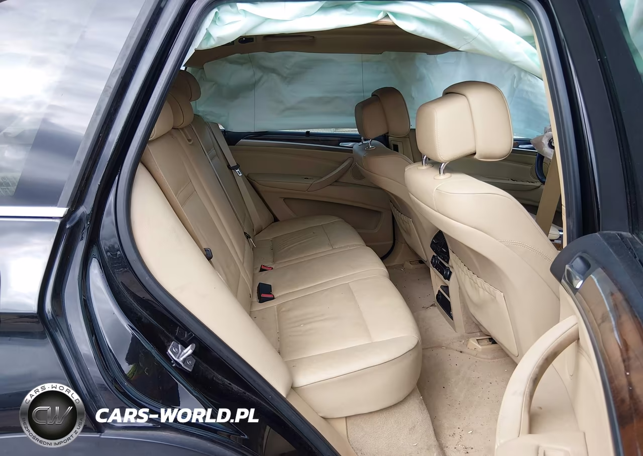 2013 BMW X5 VIN:5UXZV4C52D0B15990 - 8