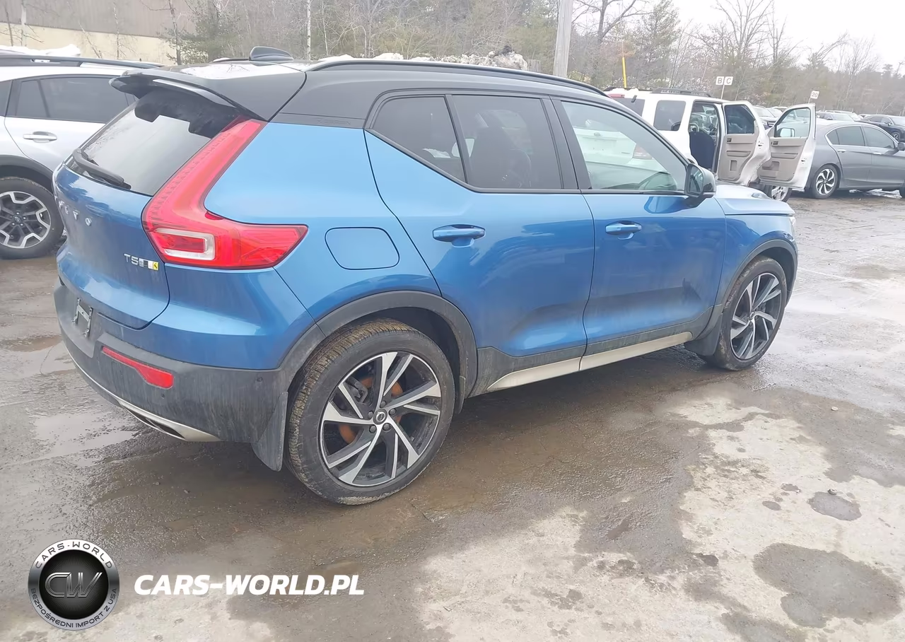 2019 Volvo Xc40 T5 R-Design VIN:YV4162UM0K2117612 - 4