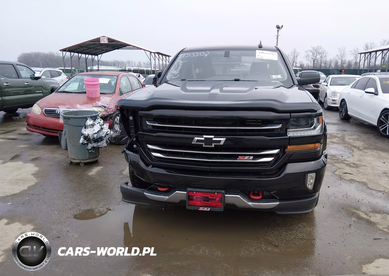 2018 Chevrolet Silverado 1500 2Lt VIN:1GCVKREC8JZ332126 - 13