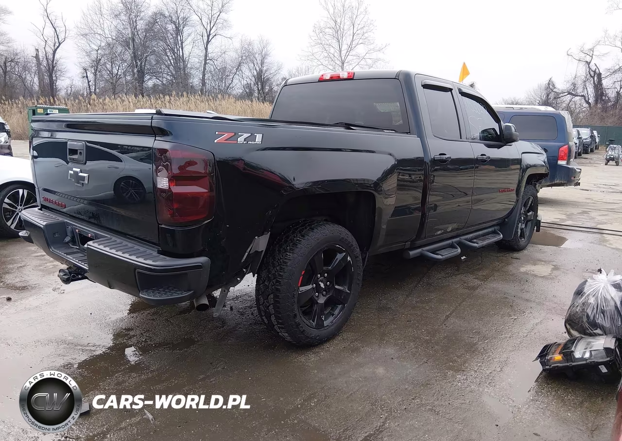 2018 Chevrolet Silverado 1500 2Lt VIN:1GCVKREC8JZ332126 - 4