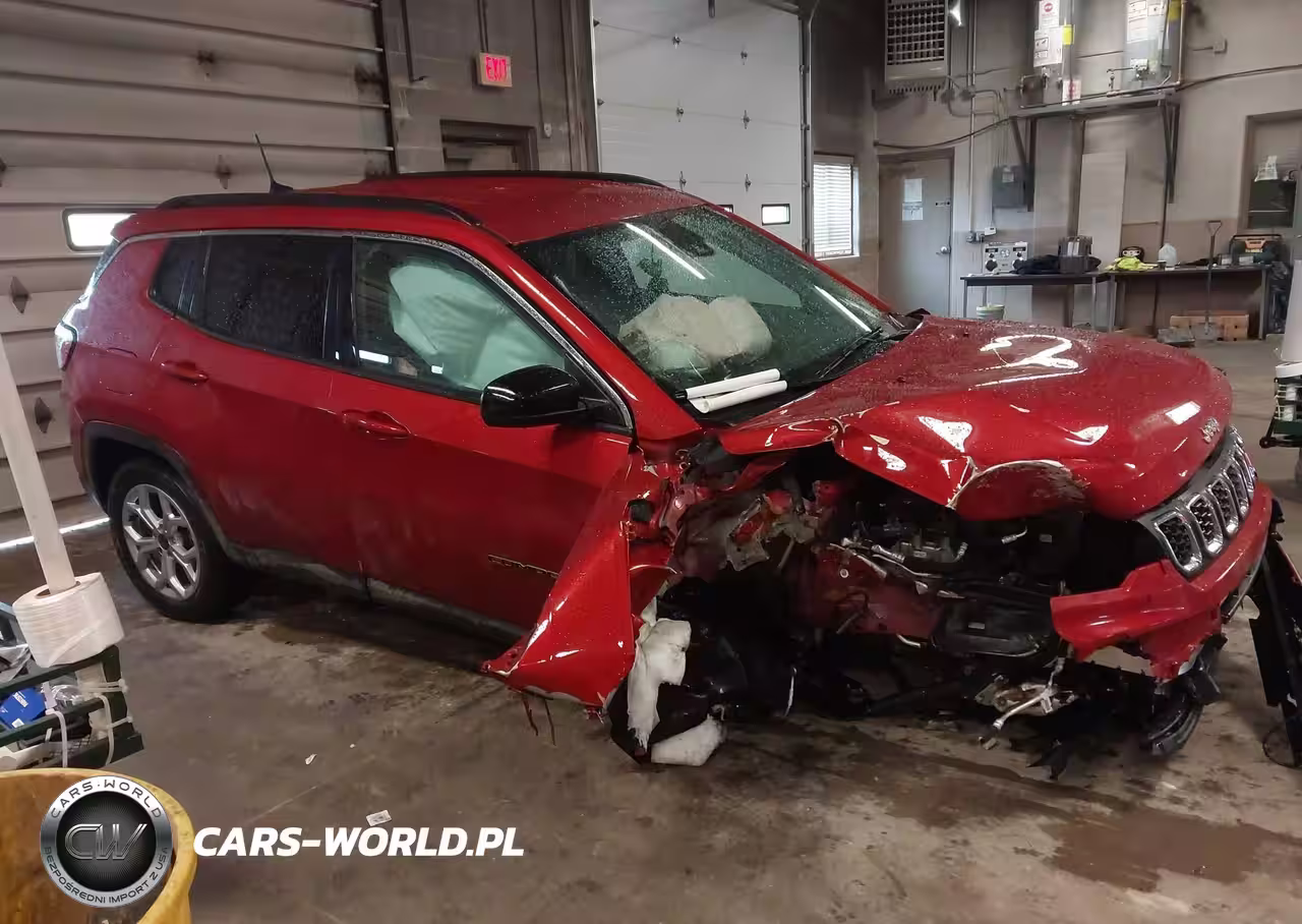 2025 Jeep Compass Latitude 4X4