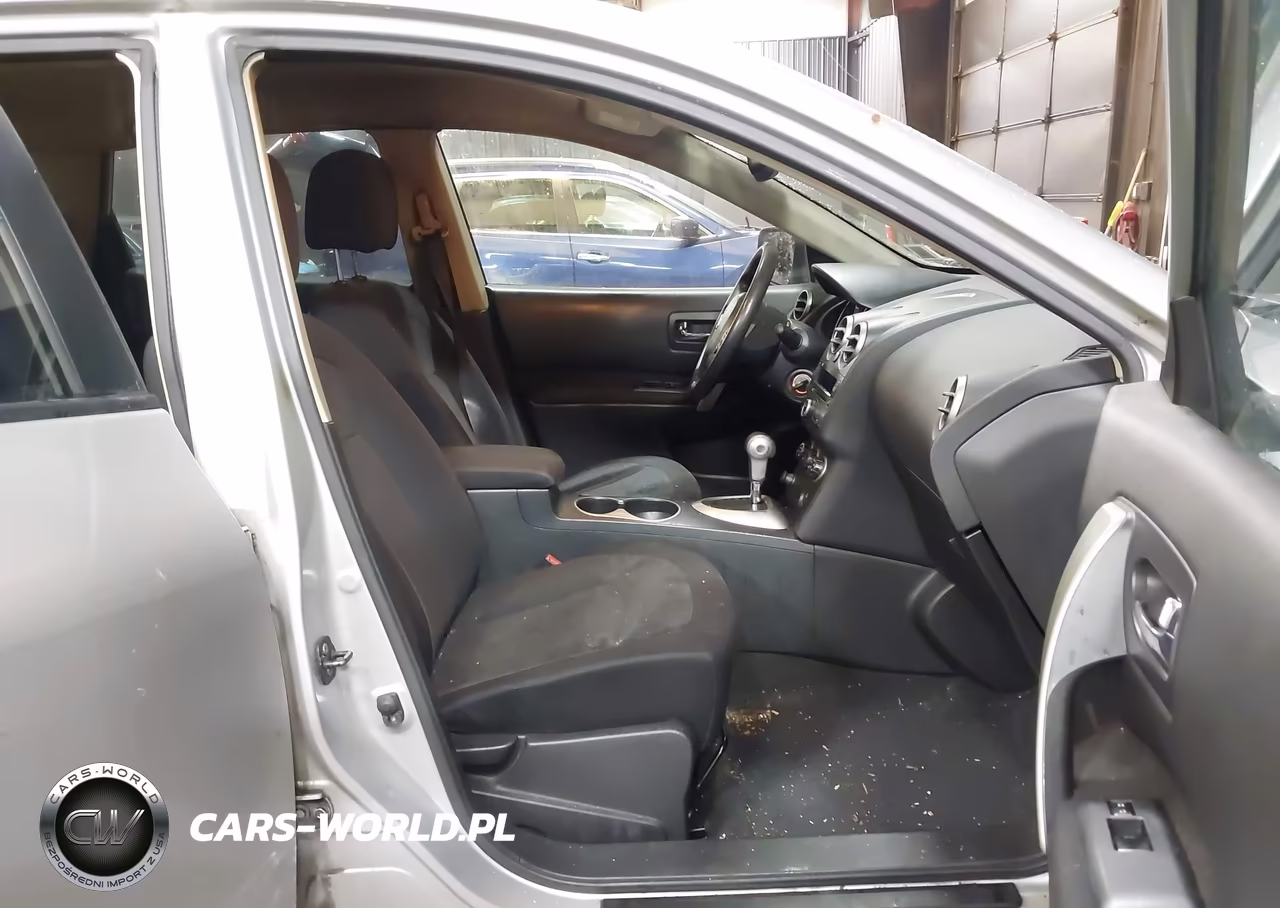 2010 Nissan Rogue S VIN:JN8AS5MV3AW134392 - 5