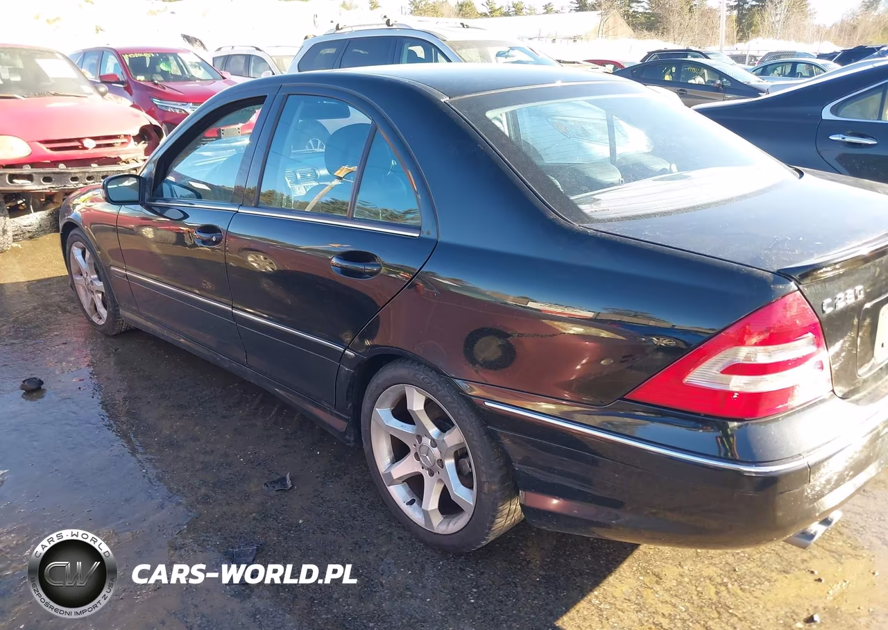 2007 Mercedes-Benz C 230 Sport VIN:WDBRF52H67F921957 - 3
