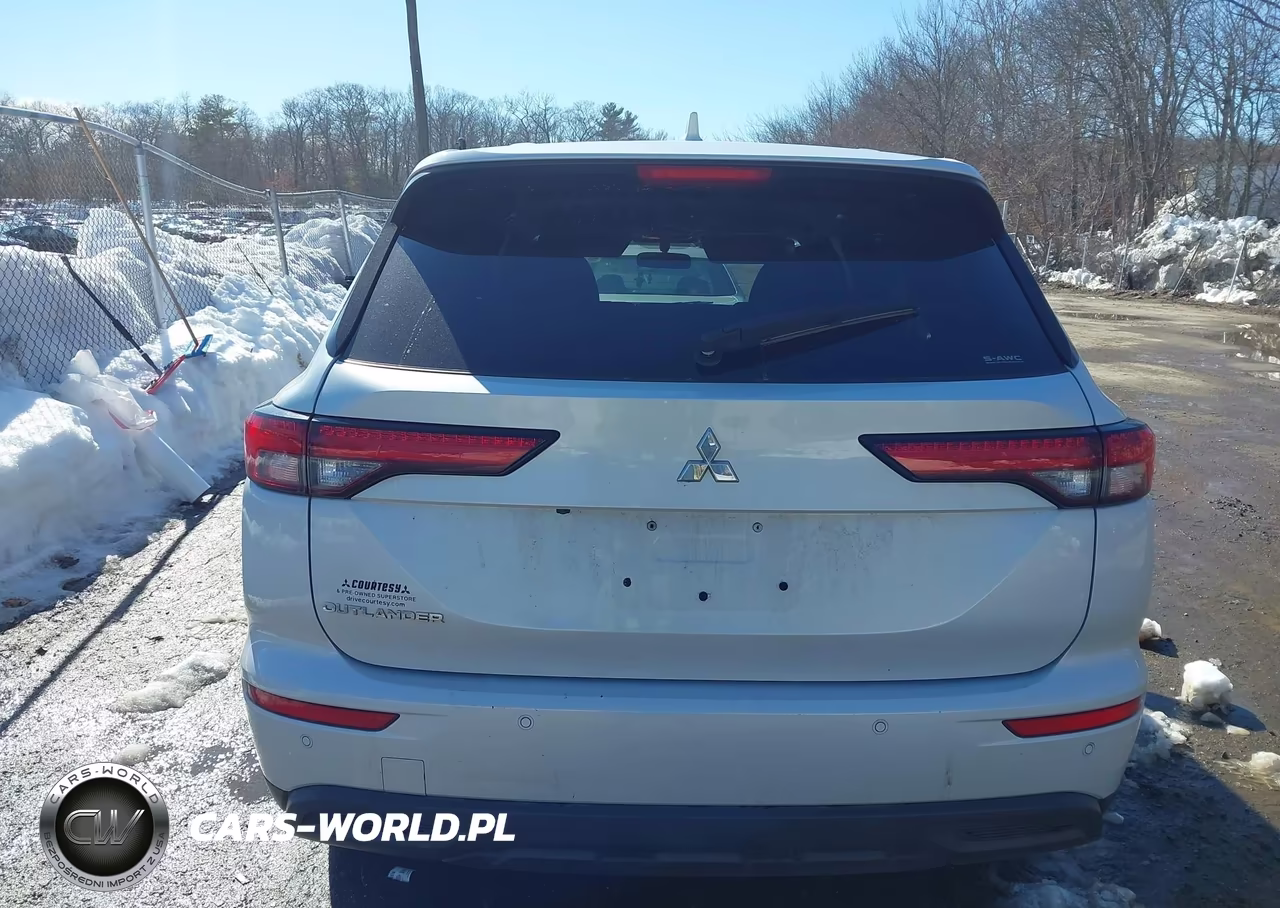 2022 Mitsubishi Outlander Es 2.5 S-Awc VIN:JA4J4TA8XNZ041389 - 16