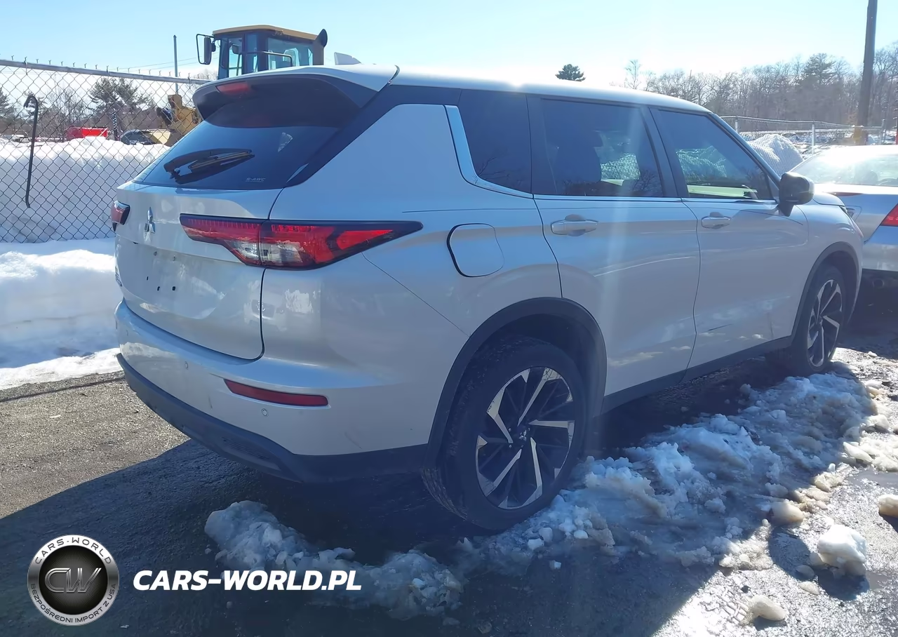 2022 Mitsubishi Outlander Es 2.5 S-Awc VIN:JA4J4TA8XNZ041389 - 4