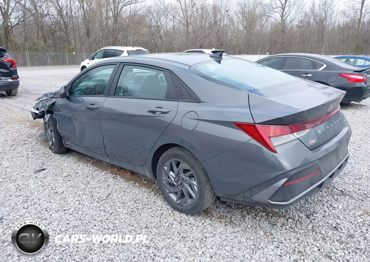 2024 Hyundai Elantra Hybrid Blue VIN:KMHLM4DJ4RU114404 - 3