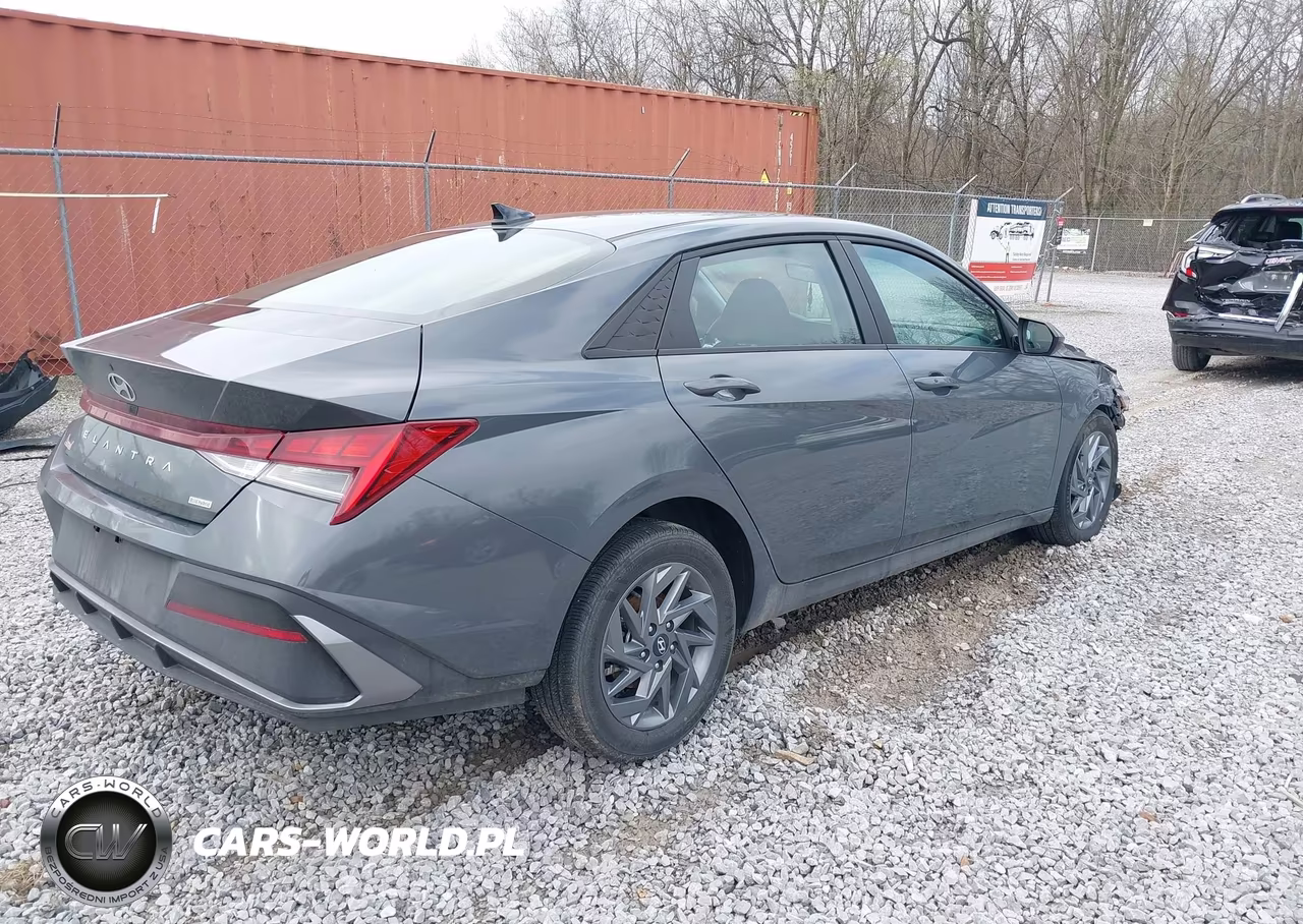 2024 Hyundai Elantra Hybrid Blue VIN:KMHLM4DJ4RU114404 - 4