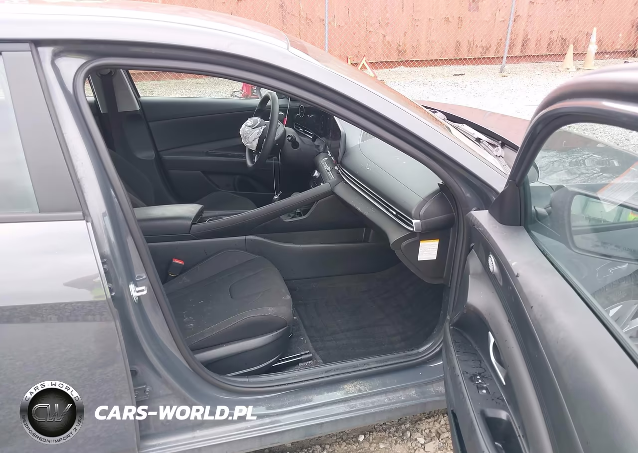 2024 Hyundai Elantra Hybrid Blue VIN:KMHLM4DJ4RU114404 - 5