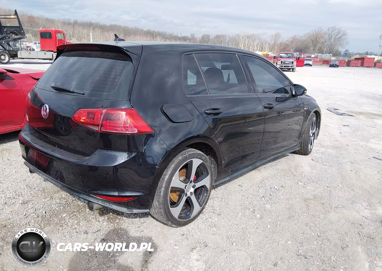 2015 Volkswagen Golf Gti 2.0T Se 4-Door VIN:3VW4T7AUXFM037580 - 4
